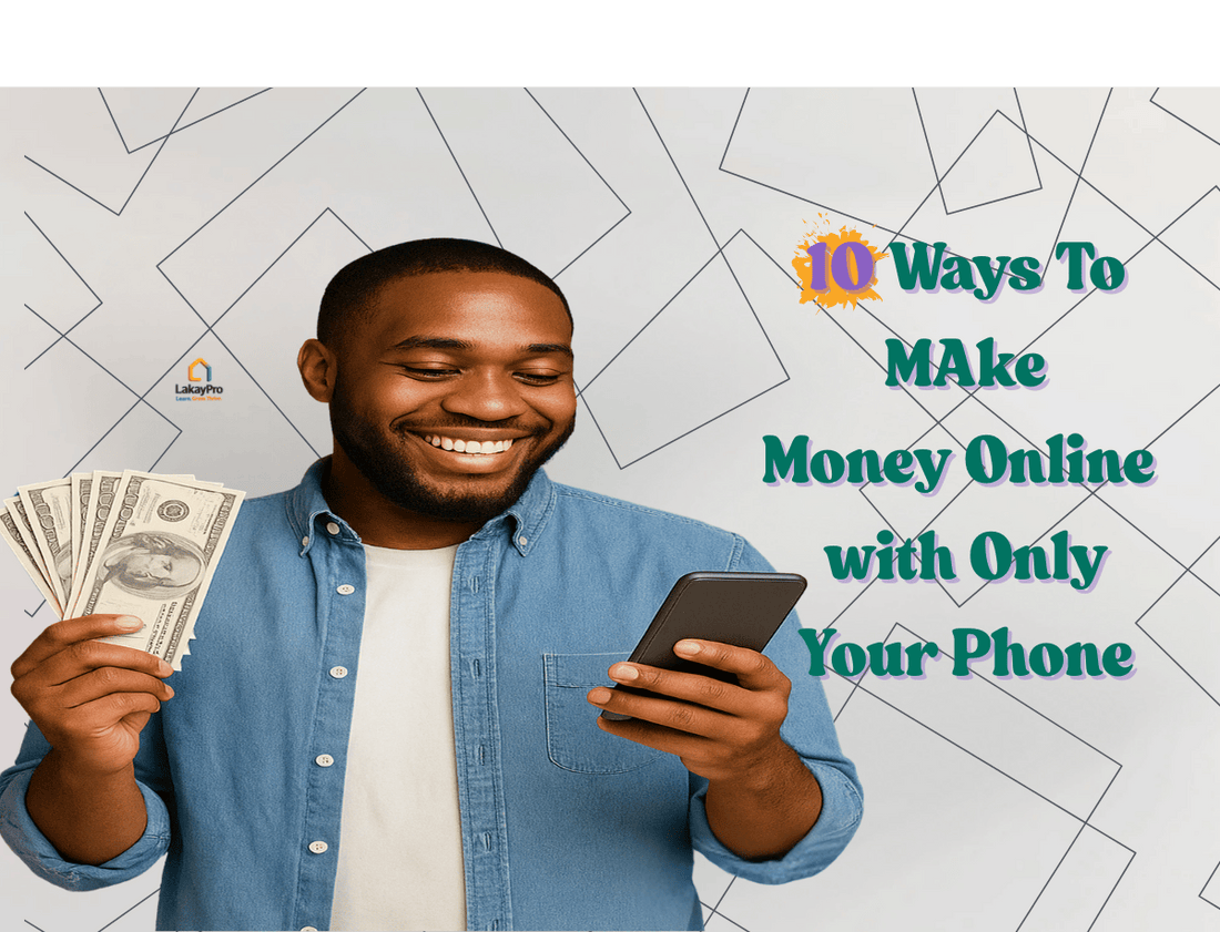 Gason k ap souri kenbe lajan ak telefòn pou montre fason pou fè lajan sou entènèt ak LakayPro.